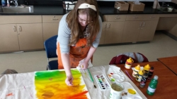 students painting 